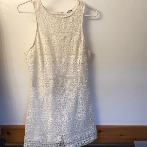 Urban outfitters romper - Picture 1 of 2